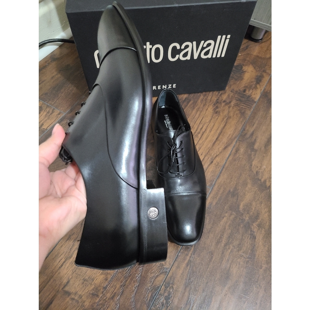 Authentic Roberto Cavalli Shoes - Picture 5 of 12